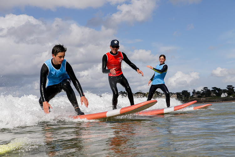 SURF HARMONY École de Surf - Location