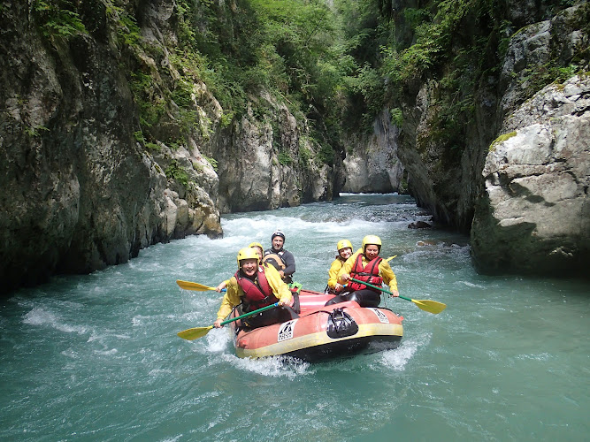 CANYONING NICE : LES PIROGUES