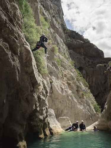 Oxygen Aventure : Canyoning, Via Ferrata, Spéléologie dans les Pyrénées Orientales et l'Aude