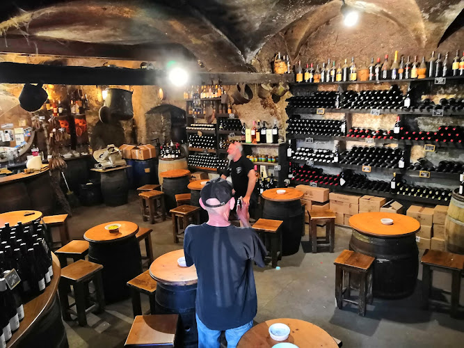 Simonini Emmanuel "La Vielle Cave"