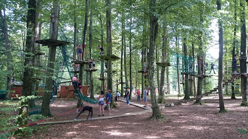 VELAINE AVENTURES (tipipark)