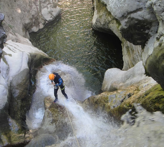 Sources et Nature - Canyoning
