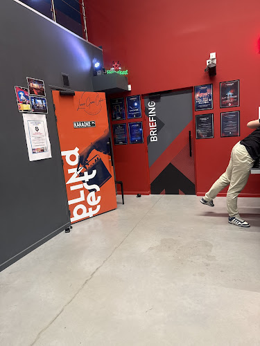 Laser Game Evolution Caen Mondeville - Quiz Game / BlindTest / Karaoké