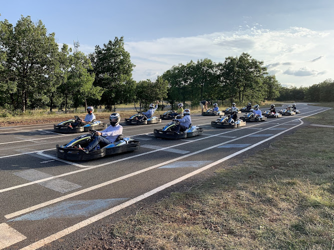 Parc de loisirs des Bouscaillous Aveyron : Kart, quad, paintball, gîte