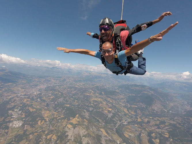 Tallard Parachutisme
