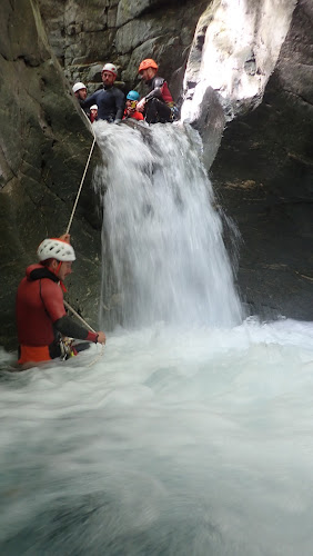 Pierre & Eau - Escalade, Canyoning, Spéléologie, Via ferrata, Grimpe d'Arbres (Gard - Hérault)