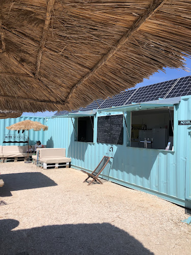 Kite School Leucate - Ecole de kitesurf, wing-foil, e-foil et paddle