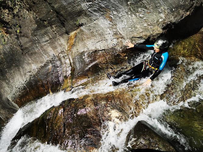 NEO canyon / Canyoning en Haute-Savoie