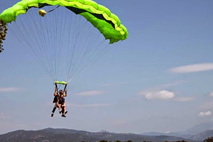 Corse Parachutisme Tandem