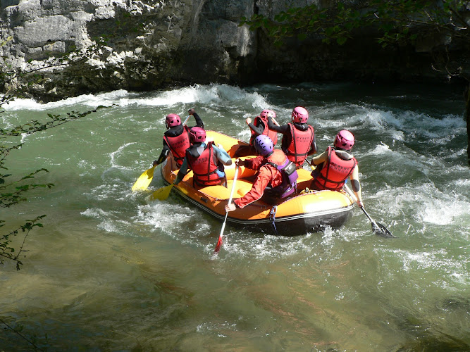 Concept Aventure Active Rafting dans l'Aude