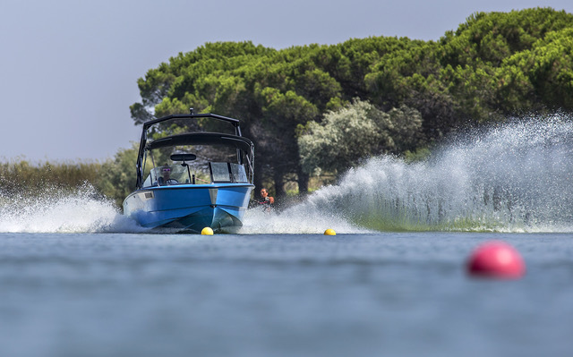 Les activités nautiques avec SPOTYRIDE