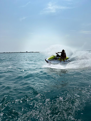 Jet Ski Giulia - Jet Ski Grau du Roi