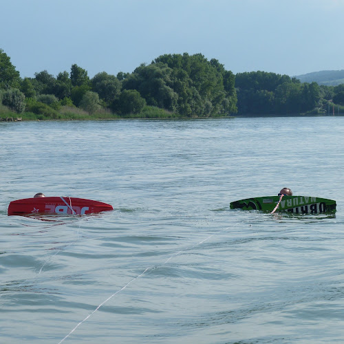 SNV69 Wakesurf Wakeboard Ski Nautique à 20' de Lyon Sortie 31