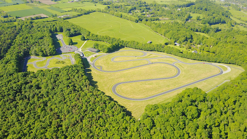 Circuit Automobile E . I . A . Espace International Automobile
