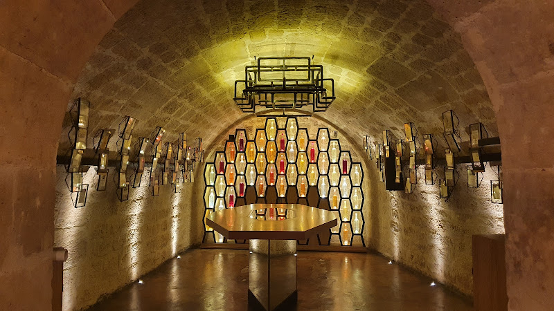 Les Caves du Louvre