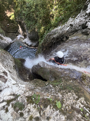 Aventure Ô Vercors - Canyoning dans le Vercors
