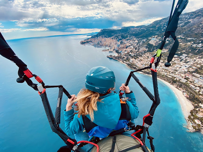 Azur Parapente : Baptêmes en parapente Roquebrune cap-Martin