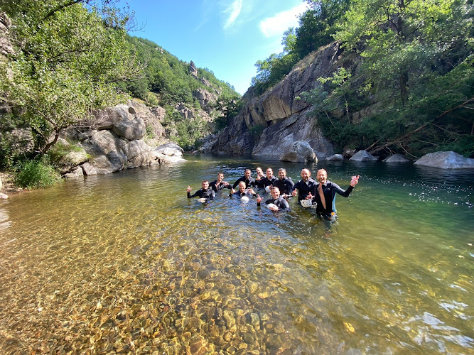 Canyoning Ardèche / Wild Canyon