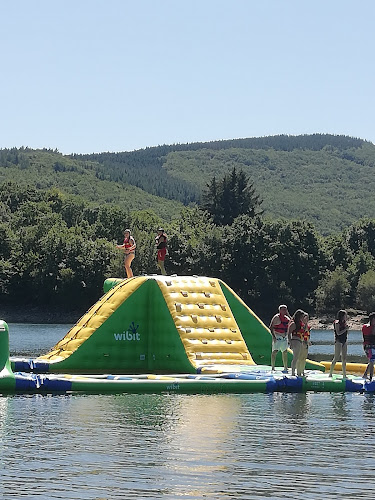 Base de loisirs du Lac du Laouzas, Nages