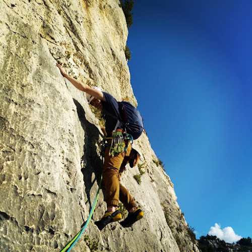 Entre2Hauts-Fred Million-Via Ferrata/Corda et Escalade Calanques
