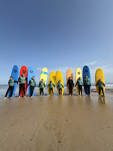 Emeraude Surf School