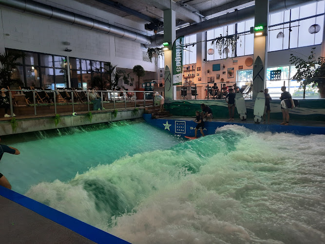 CITY SURF PARK LYON