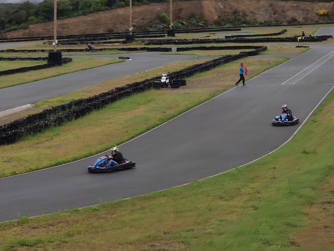 Circuit de karting de Caussiniojouls