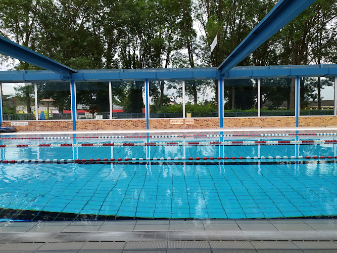 Piscine Luc Berton