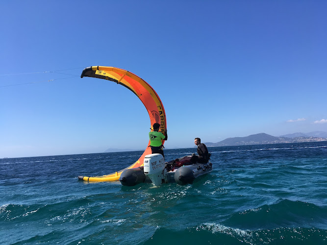 Mf Kite - Kitesurf et Wingfoil - École et shop