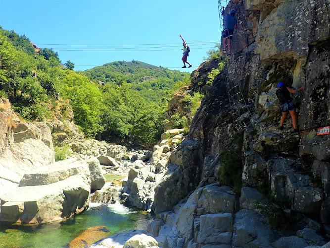 Naturéo Sport Aventure - Canyoning Hérault, Via-ferrata, Escalade, Rando-rappel