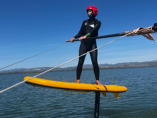 Kite School Leucate - Ecole de kitesurf, wing-foil, e-foil et paddle