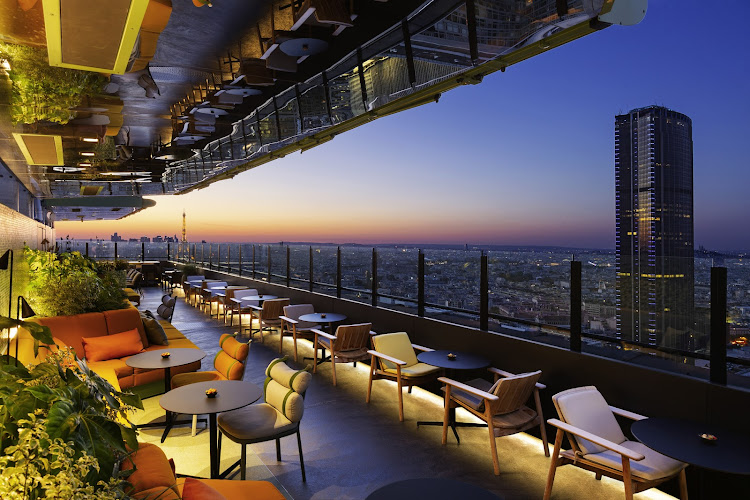 SKYBAR PARIS ROOFTOP