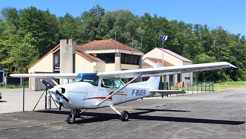 Aéroclub de Besançon-La Vèze